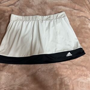 Adidas Xs skirt